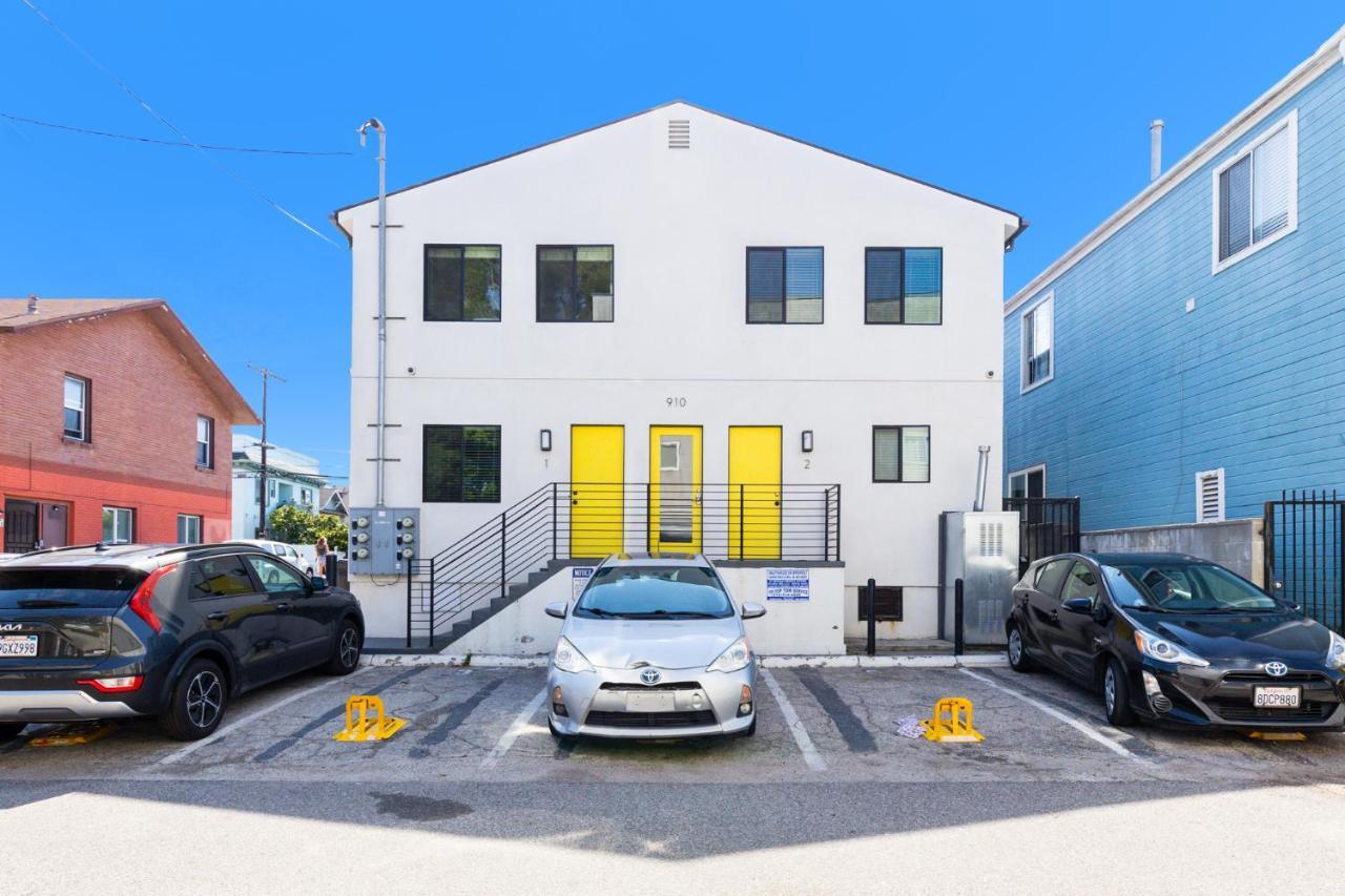 Sunny In The Heart Of Venice - B Los Angeles
